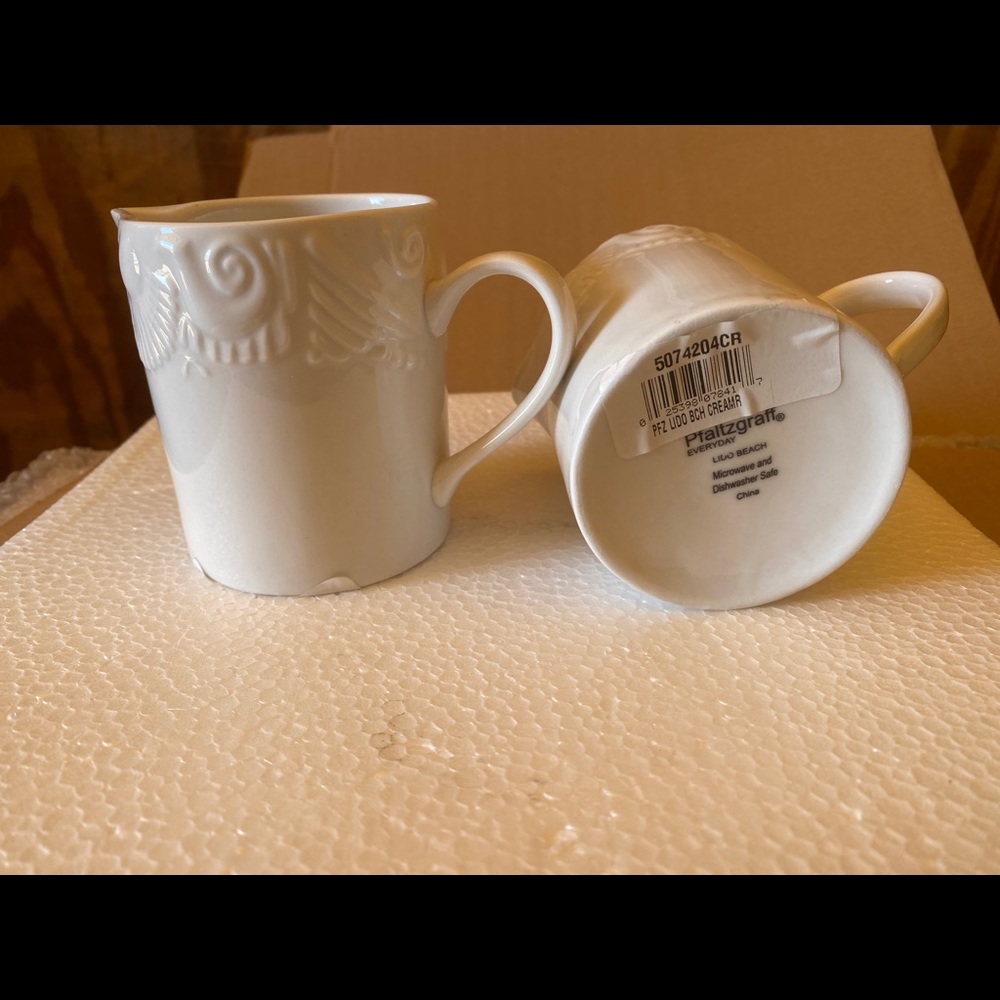 Pfaltzgraff creamer
